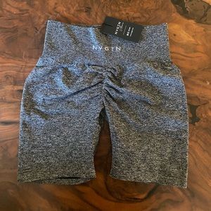 NVGTN Scrunch Seamless Black Speckled Shorts